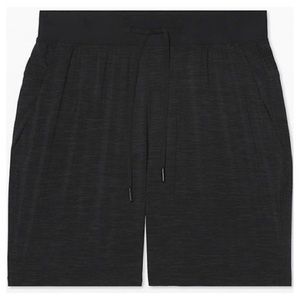 Lululemon T.H.E. Short 9” linerless